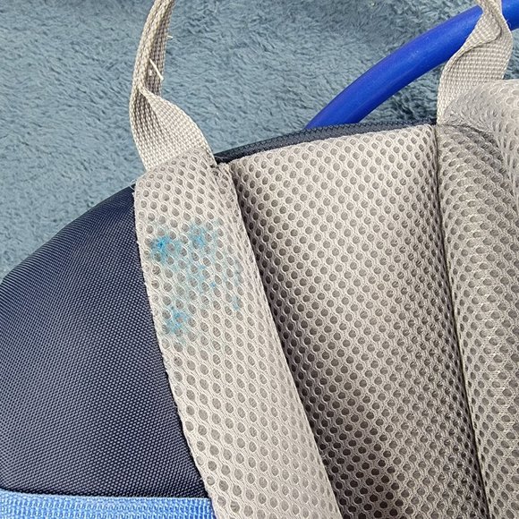 Camelbak Daystar 16 Hydration Backpack 2.5L Reservoir Mesh Back Hiking Camping - Picture 4 of 16